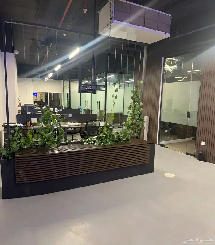 تصميم وتنفيذ وتأثيث مكاتب ادارية 16