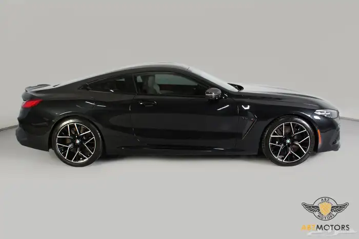 2022 BMW M8 Coupe Competition بسعر ممتاز 5