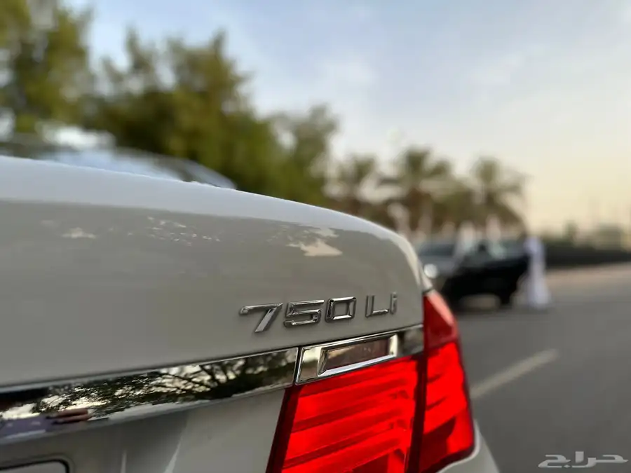 للبيع BMW 750LI 18