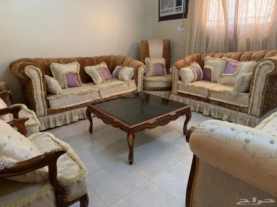 للبيع جلسة كنب 0