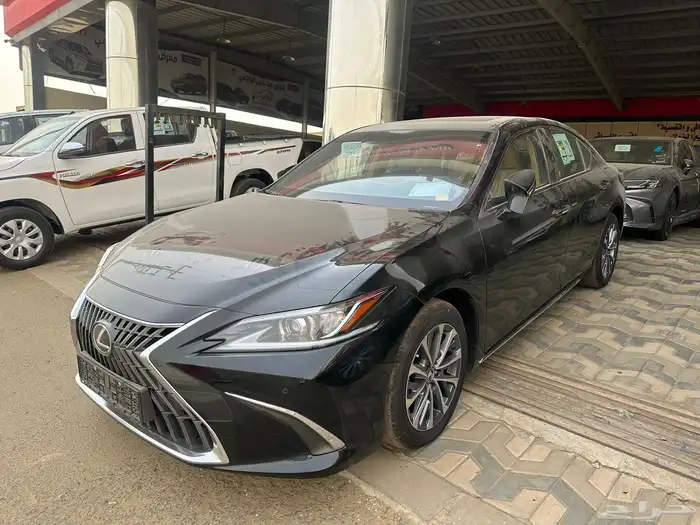 لكزس ES350 2025 بنزين 0