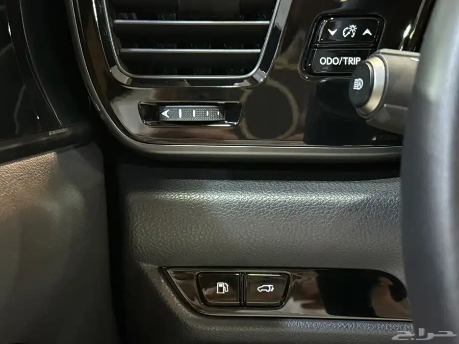 لكزس - NX350 h - 2025 - سعودي - ممشى 4K ( بحالة الوكالة ) 13