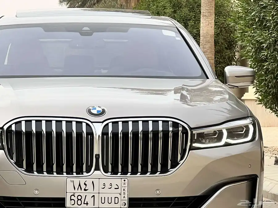 بي ام دبليو 730Li موديل 2022 بحالة الوكاله 2