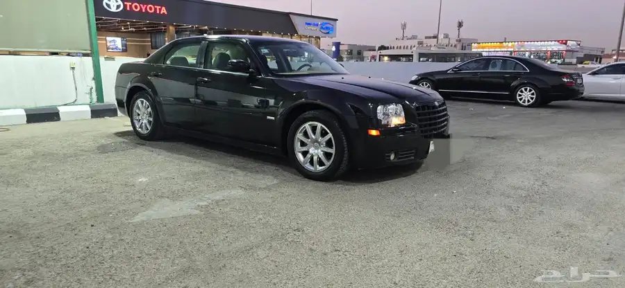 2008 اسود نظيف 3