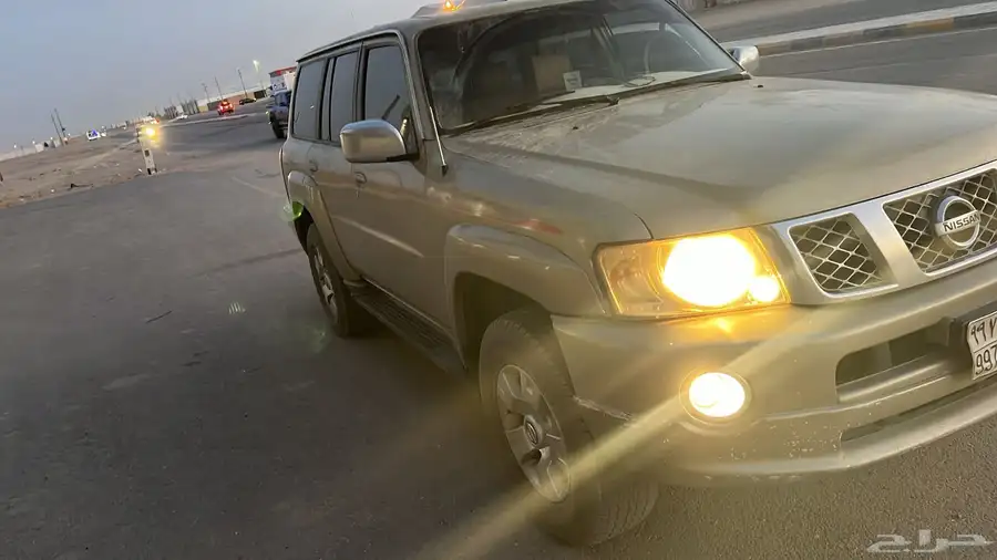 نيسان فتك 4800 فل كامل ماعدا الفتحة مقاعد جلد كفرات جديده 10