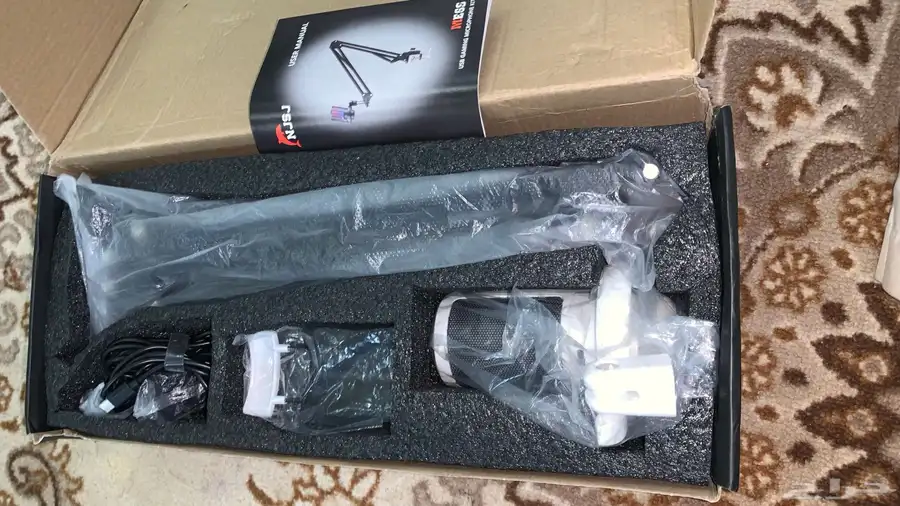 مايك خارجي مع الستاند جديد با كرتونه . 2