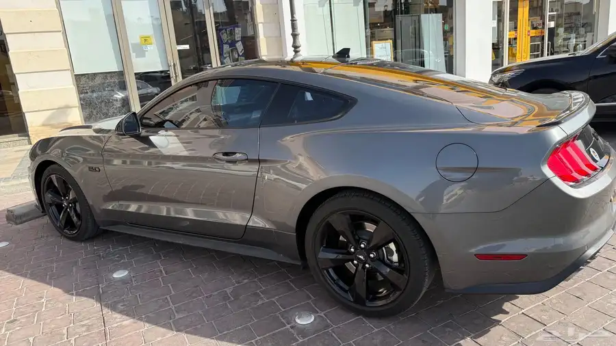 للبيع موستنق GT V8 2022 4