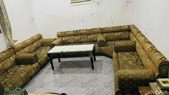 للبيع مجلس سفينج مطغوط ارتفاع 30 سنتي كويس جدا 2