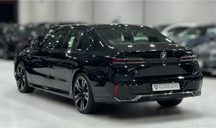 بي ام دبليو 735i M kit موديل 2026 فل كامل أندفجول جديد. 5