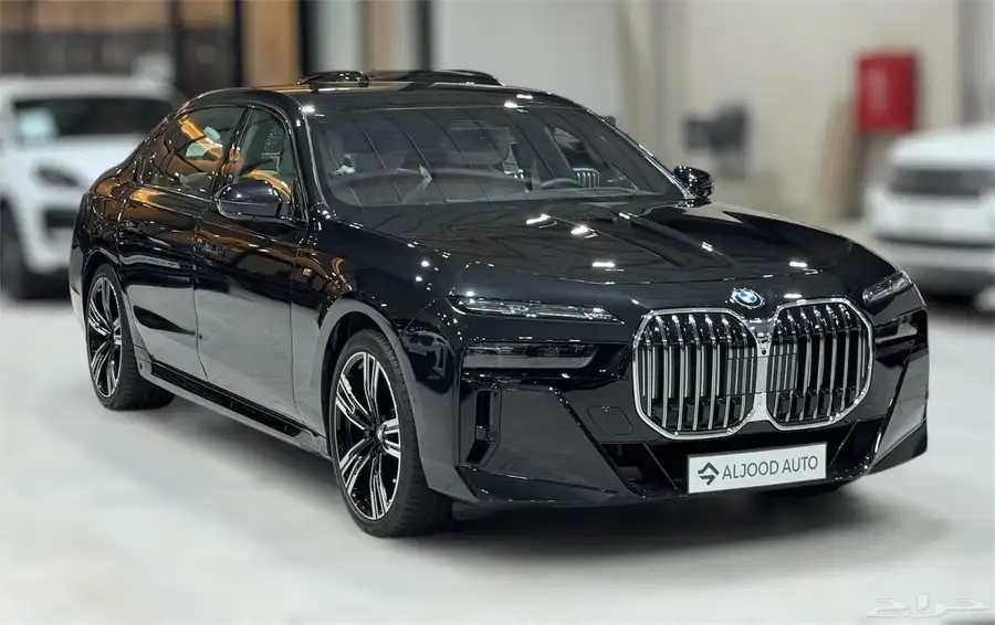 بي ام دبليو 735i M kit موديل 2026 فل كامل أندفجول جديد. 2