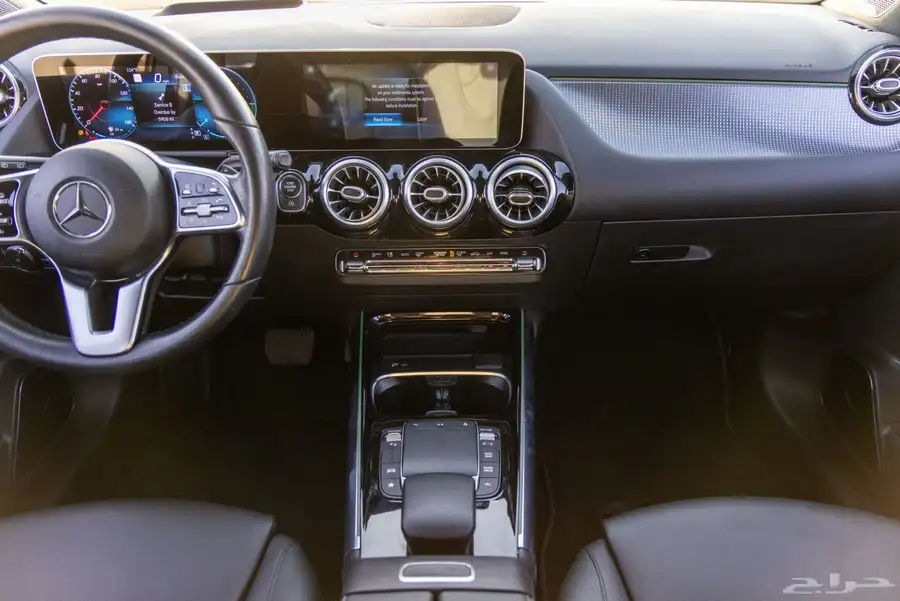 2021 مرسيدس GLA250 اعلى مواصفات بطاقة جمركية 27