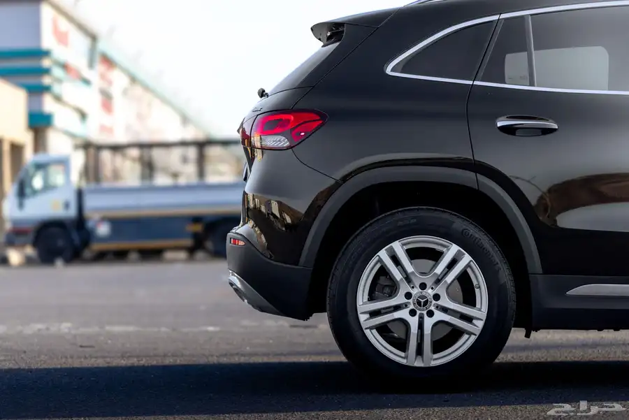 2021 مرسيدس GLA250 اعلى مواصفات بطاقة جمركية 14