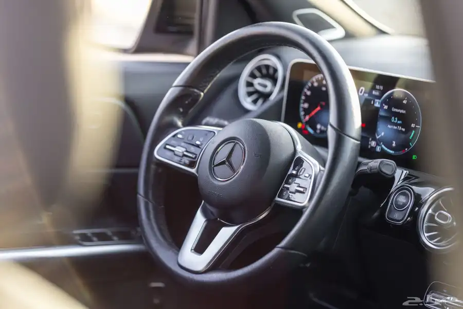2021 مرسيدس GLA250 اعلى مواصفات بطاقة جمركية 23