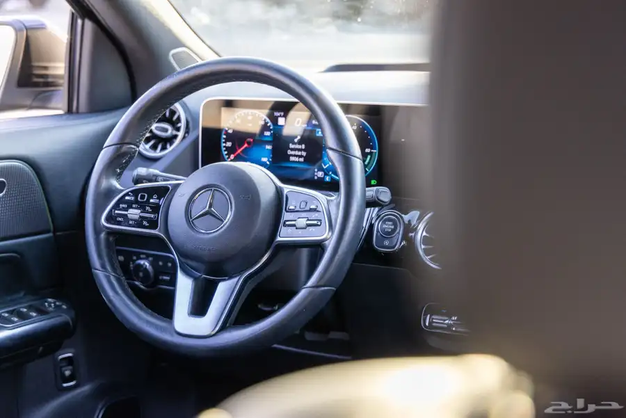 2021 مرسيدس GLA250 اعلى مواصفات بطاقة جمركية 29