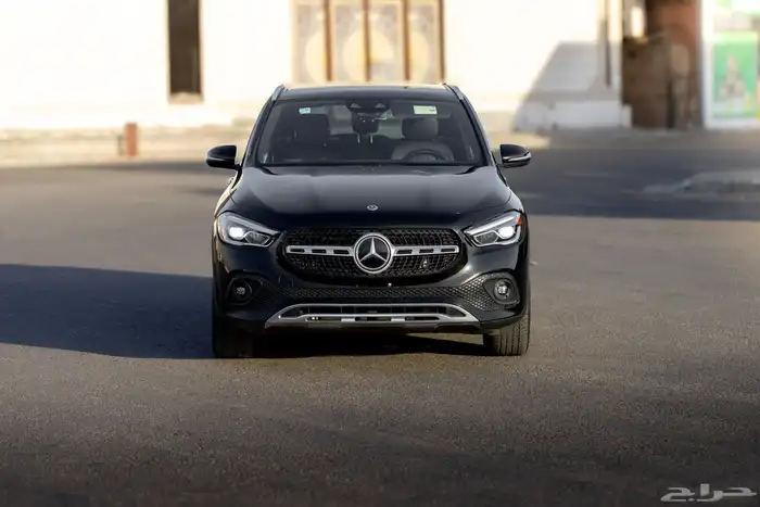 2021 مرسيدس GLA250 اعلى مواصفات بطاقة جمركية 3