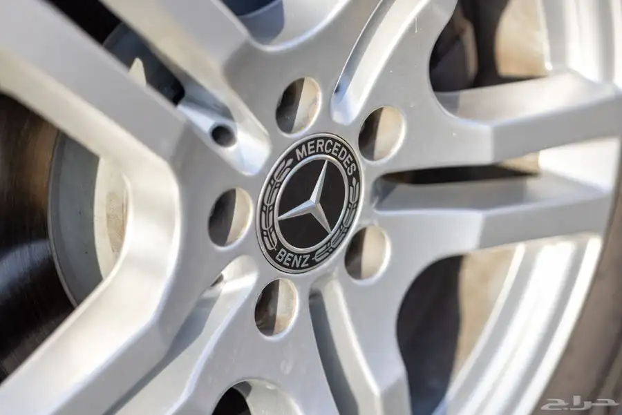 2021 مرسيدس GLA250 اعلى مواصفات بطاقة جمركية 21