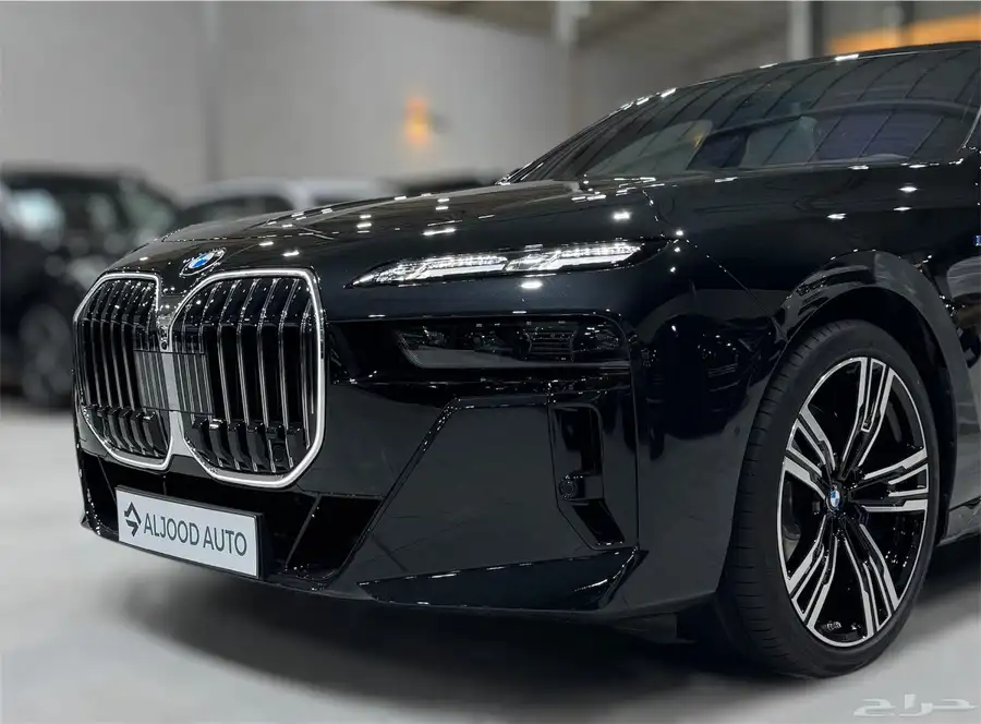 بي ام دبليو 735i M kit موديل 2026 فل كامل أندفجول جديد. 6