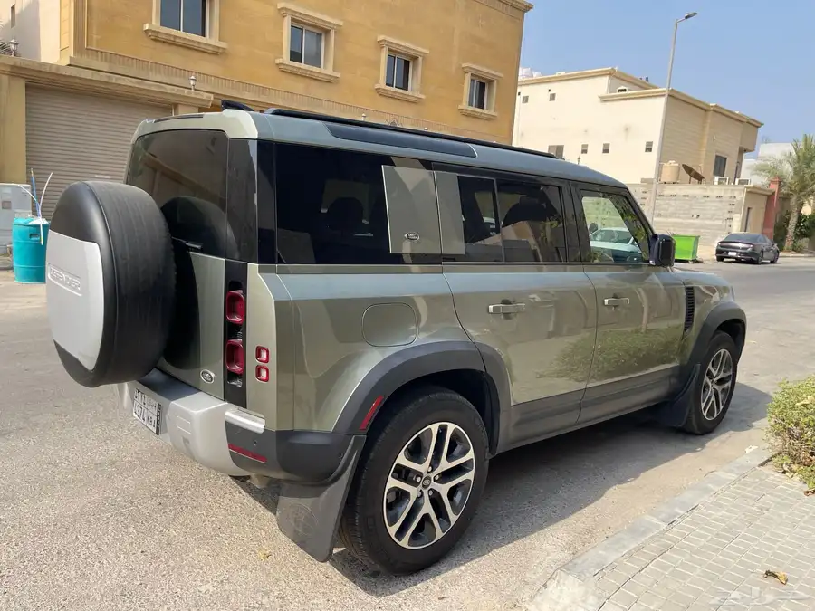 ديفيندر 2020 P400 SE 2