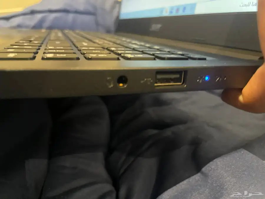 لاب توب للبيع من acer 3