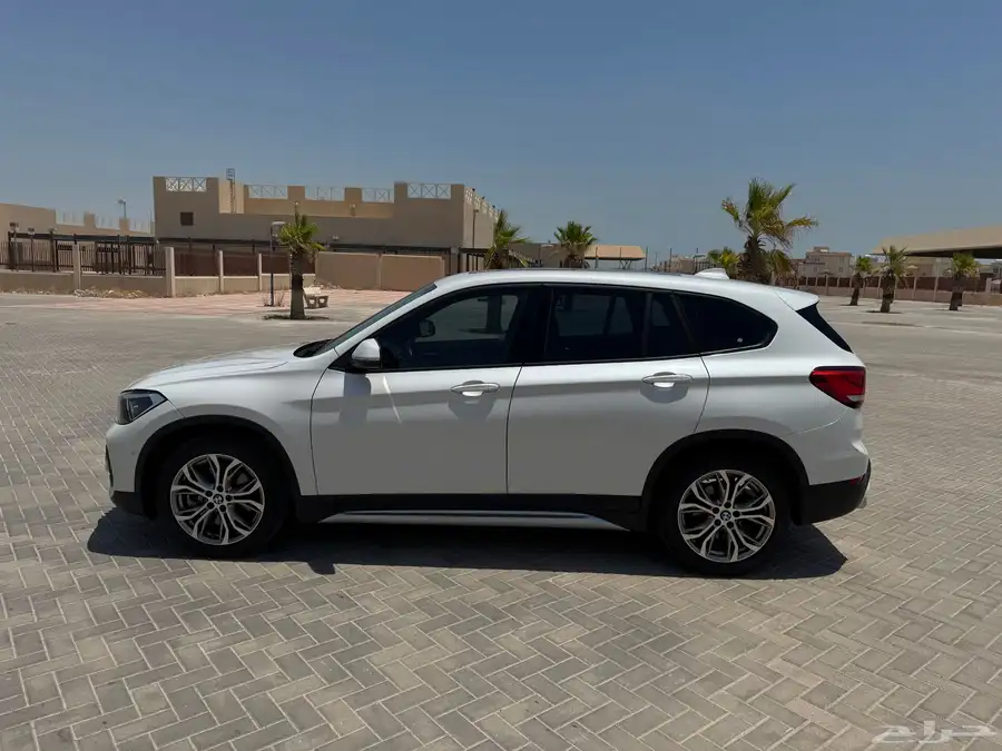 BMW X1 SDrivre 20i سيارة بي ام موديل 2019 3