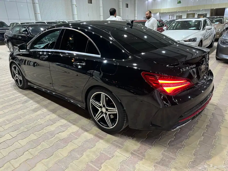 مرسيدس CLA250 موديل 2017 فل كامل نظيف 24