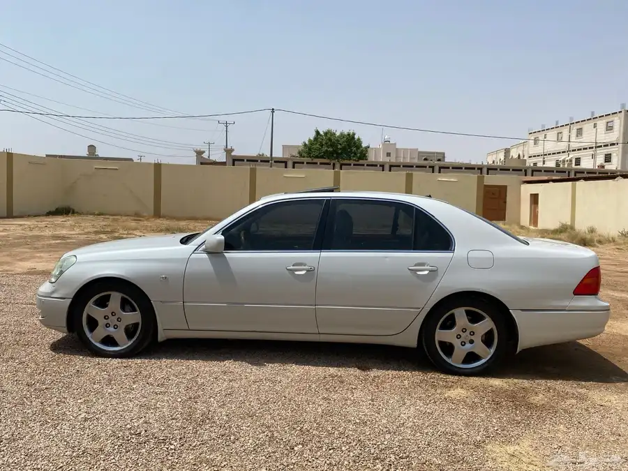 لكزس 2001 5