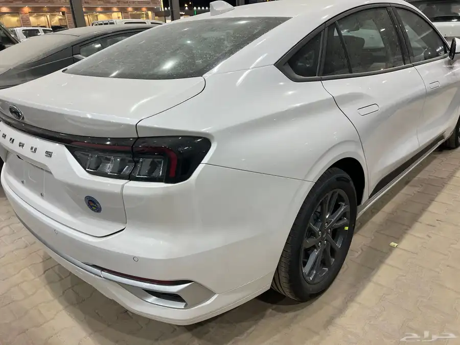 فورد تورس 2025 جميع الالوان والفئات اقساط بنوك 18