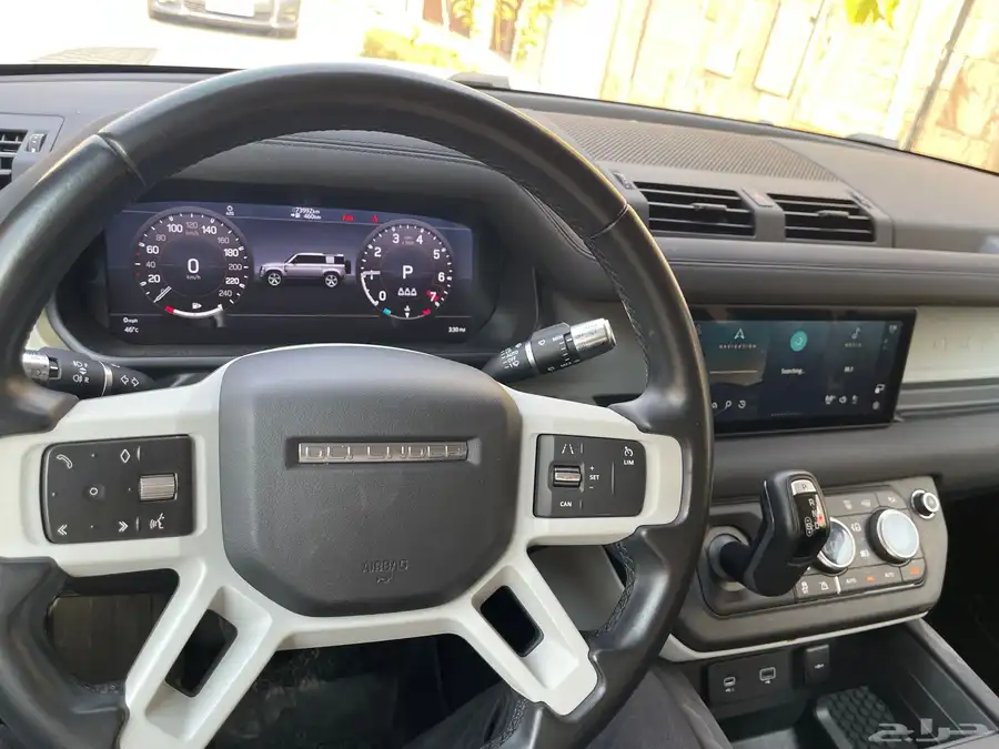 ديفيندر 2020 P400 SE 8