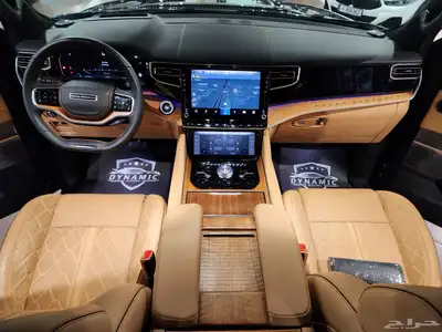 جيب جراند واجونير اصفار 2023 Grand Wagoneer Series III 6