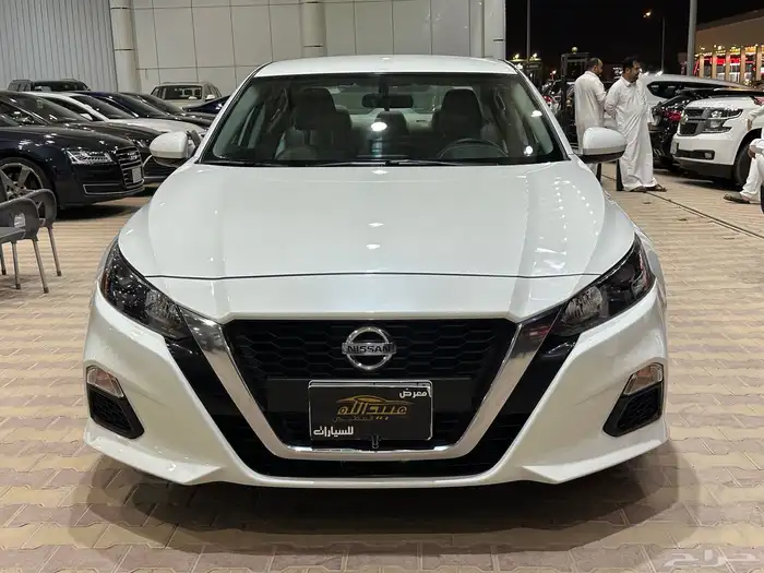 نيسان ألتيما موديل 2022 استاندر 1