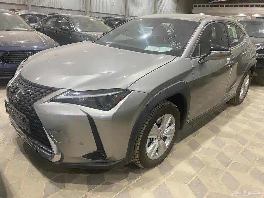 لكزس UX200 استندر خليجي 2023 0