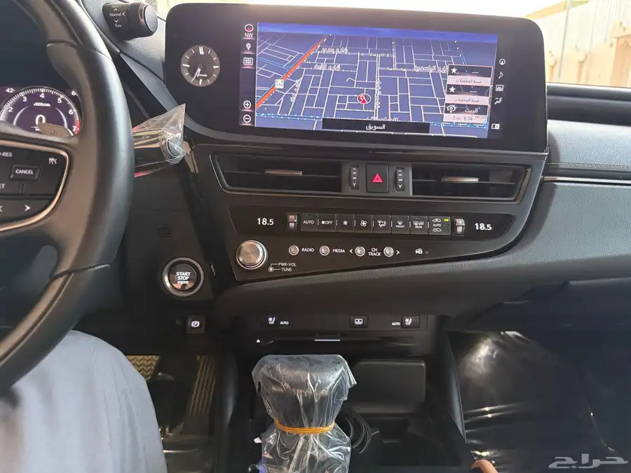 لكزس ES350 - 2022 9