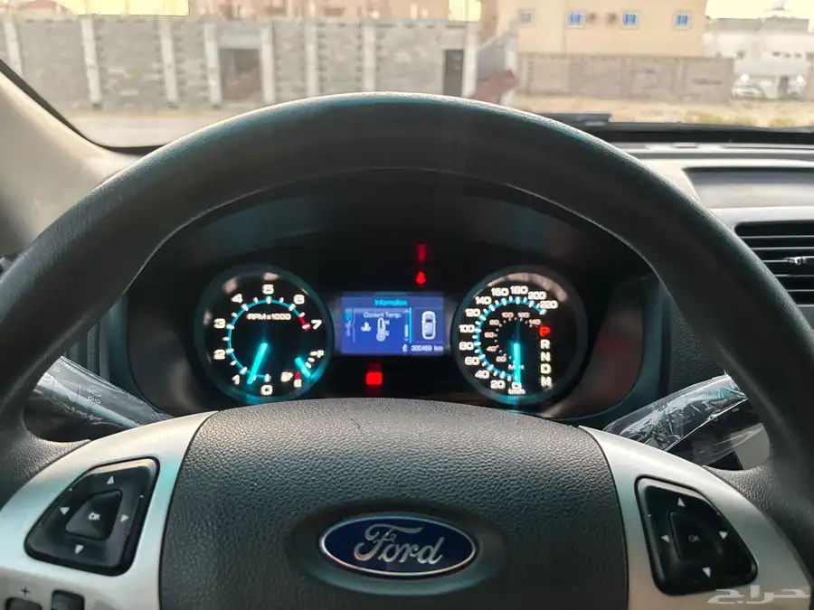 للبيع اكسبلور 2013 31