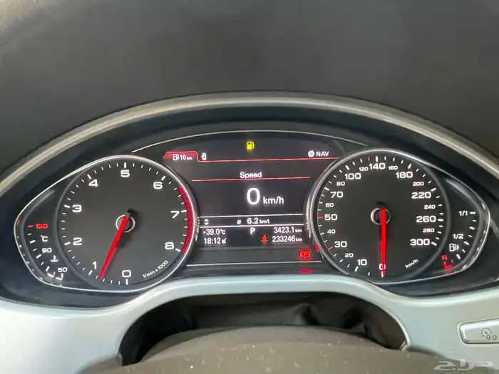 Audi A8 L 2012 4