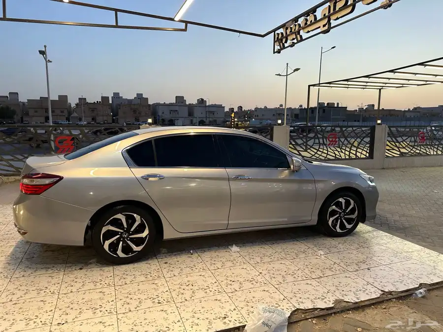 هوندا اكورد2017 3