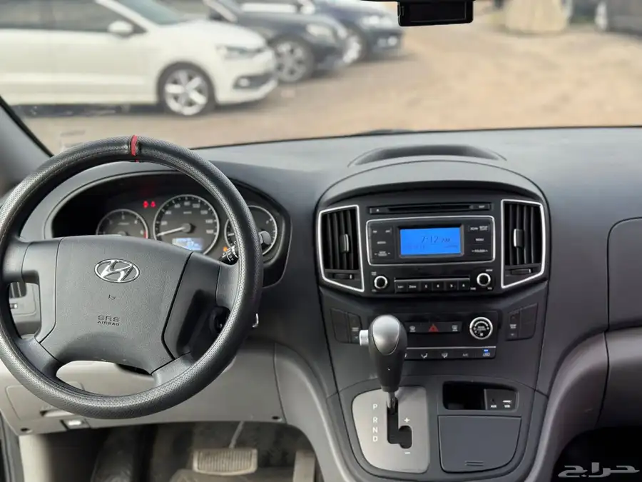 هيونداي H1 2021 (بحاله ممتازه) 12
