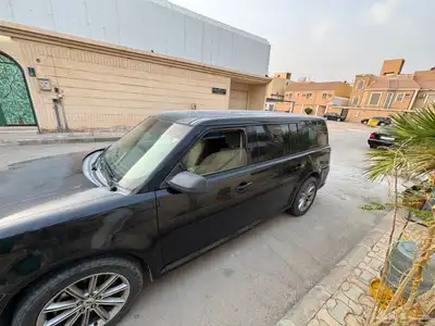 للبيع فورد فلكس موديل 2014 خالي من الحوادث شغال ما في شي 0