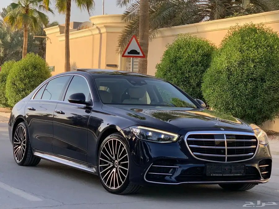 مرسيدس الجوهره S450 موديل 2023 بحالة الوكاله ممشى 43 الف 2