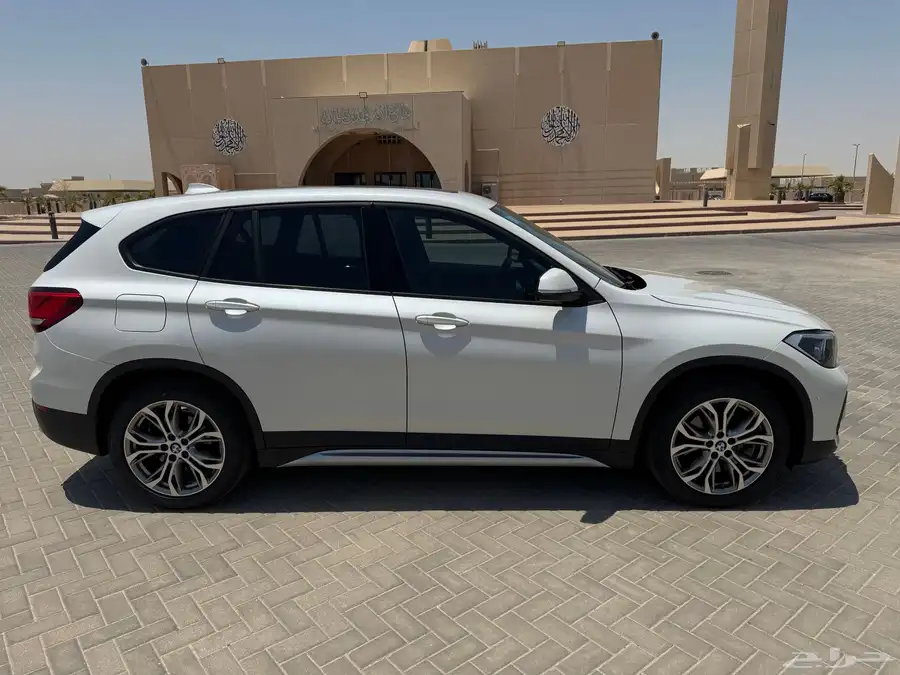 BMW X1 SDrivre 20i سيارة بي ام موديل 2019 2