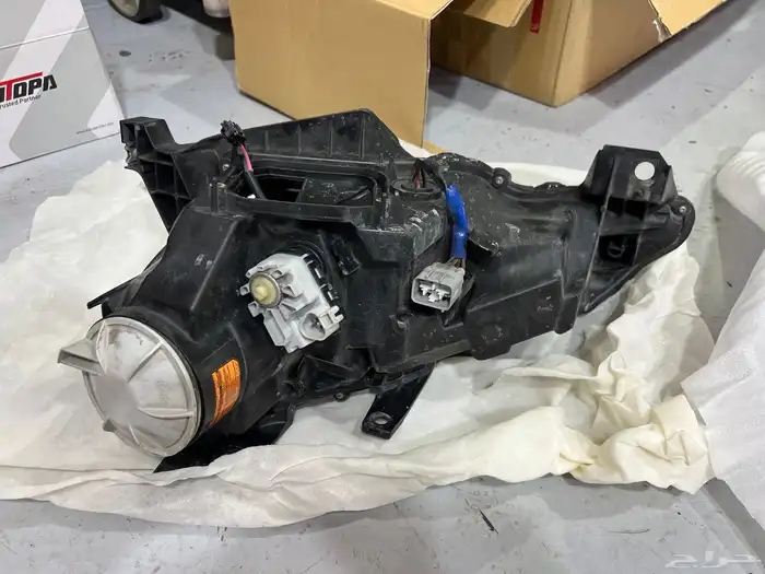 شمعة GT86 مستعملة نظيفة - جهة الراكب يمين 1
