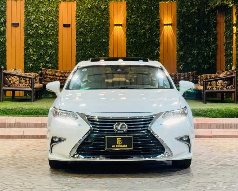 لكزس 2016 ES350 (بحاله ممتازه ) 0