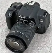 كاميرا كانون d700 0