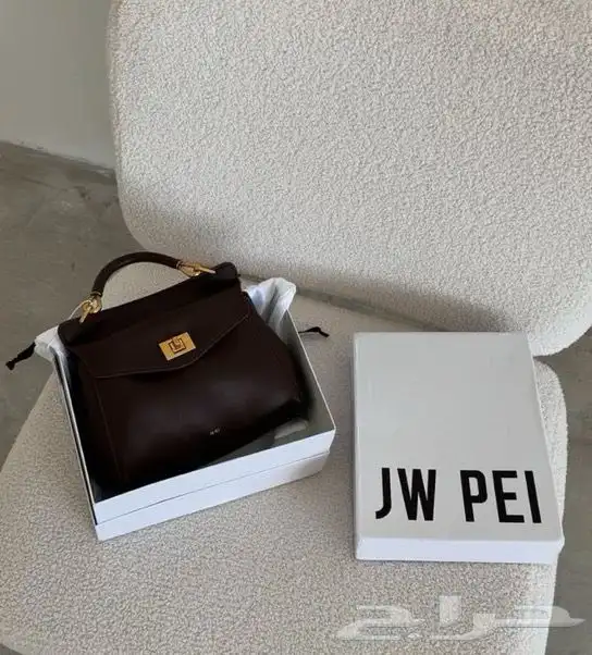 شنط اصلية جديدة 12