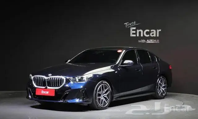 بي ام دبليو 520i موديل 2024 0