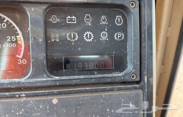 للبيع بلدوزر كتربلر حجم D10R موديل 1996 6
