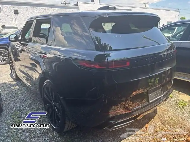 2025 Land Rover Range Rover Sport 3