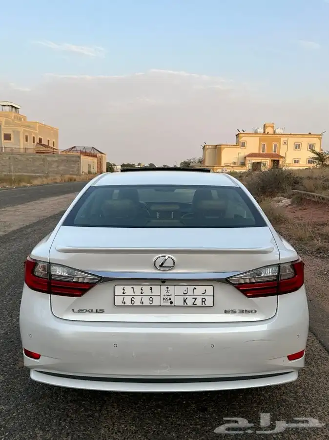لكزس 350es 2016 5