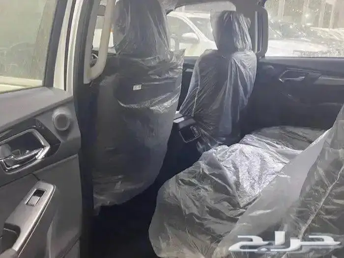 ايسوزو MUX نص فل بدون دبل تقصيد أو كاش موديل 2023 4