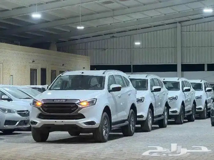ايسوزو MUX نص فل بدون دبل تقصيد أو كاش موديل 2023 2