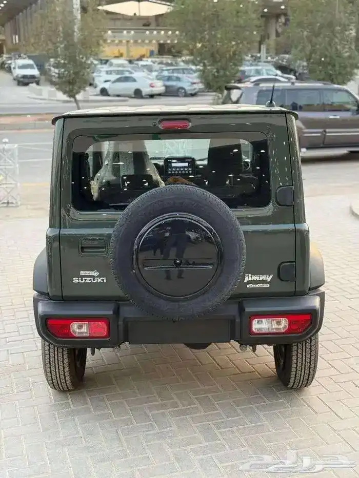 سوزوكي جمنى GLX موديل 2025 باب واحد 4